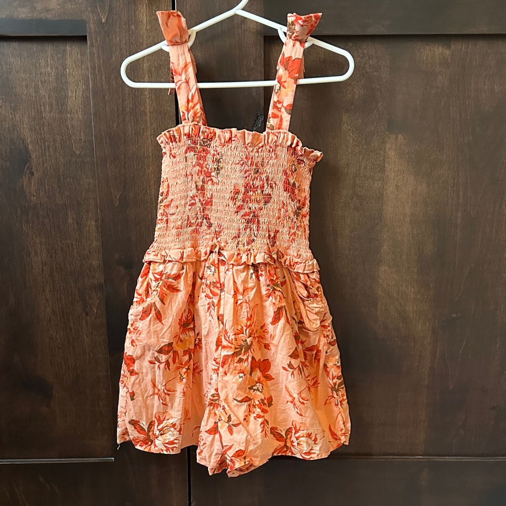 Hawaiian outfit